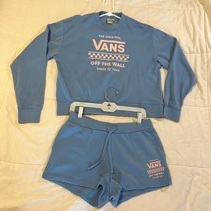 Vans Fleece Sweat Shorts and pullover Crewneck Sweatshirt in blue size M